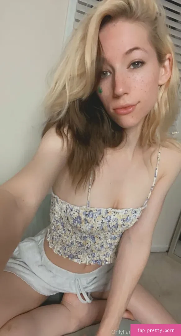 elladevilfree - Photo #05