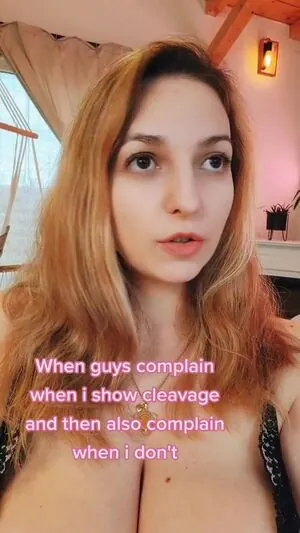 EllaxStar