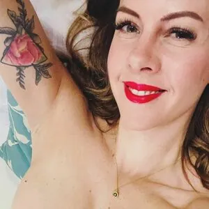 elleblackmagpie