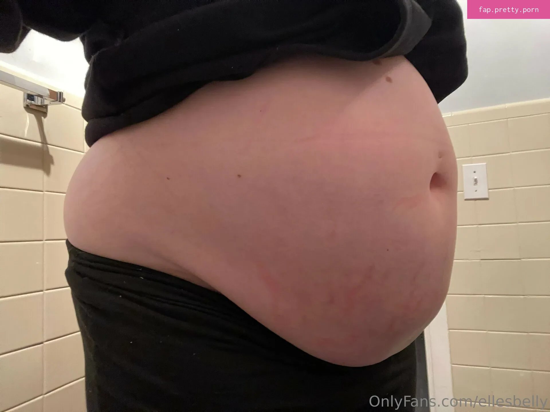 ellesbelly - Photo #34