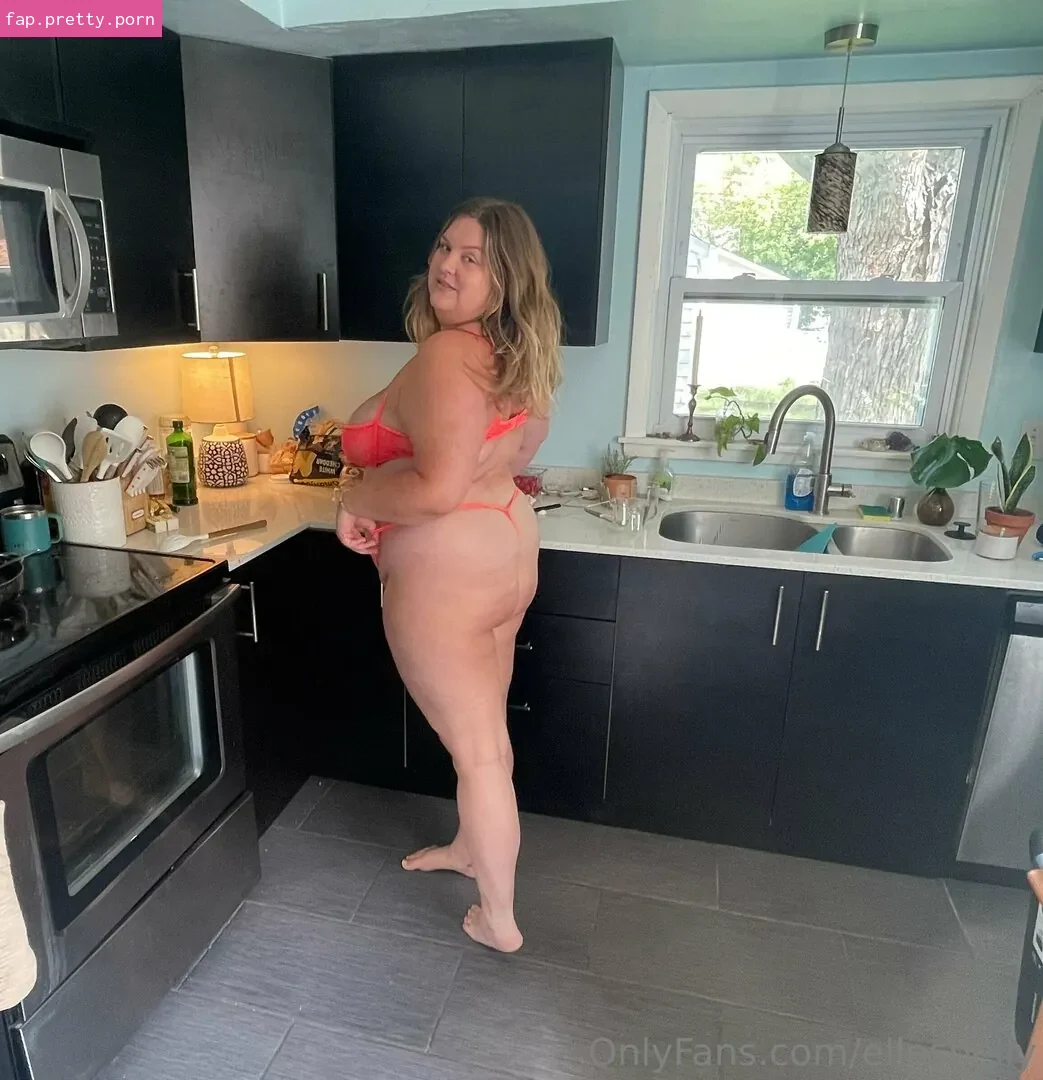 ellesbelly - Photo #38