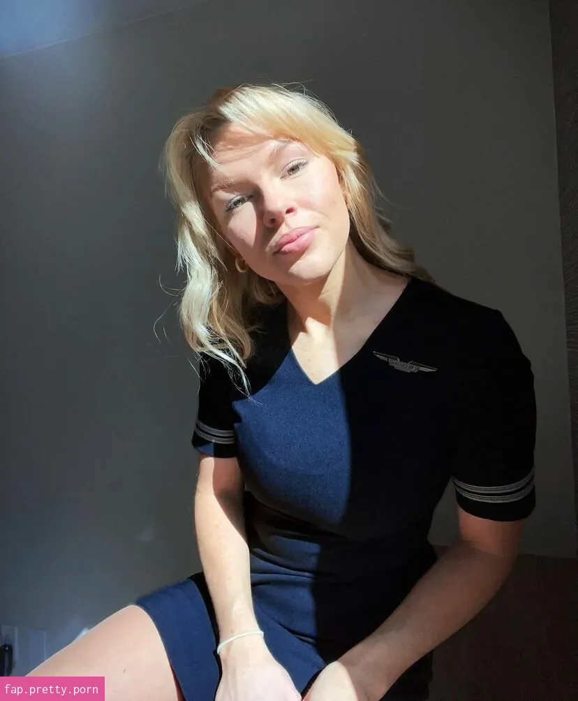 Ellie Lawson - Photo #61