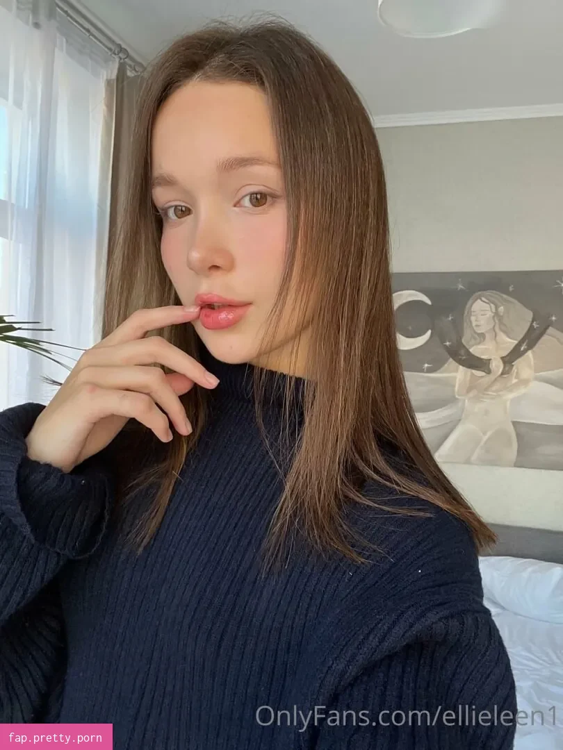 Ellie Leen - Photo #91