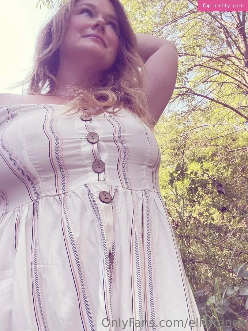 ellierenee - Photo #29