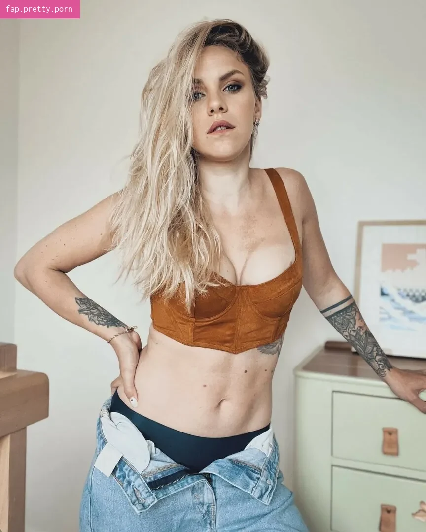 Emy LTR - Photo #56