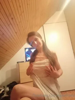 Ester Love
