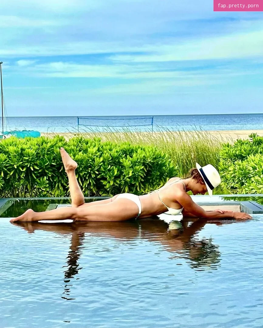 Eva LaRue - Photo #50