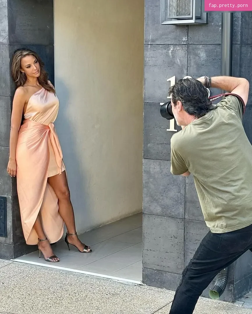 Eva LaRue - Photo #70