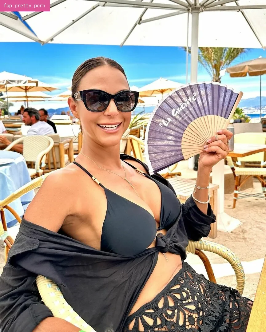 Eva LaRue - Photo #76