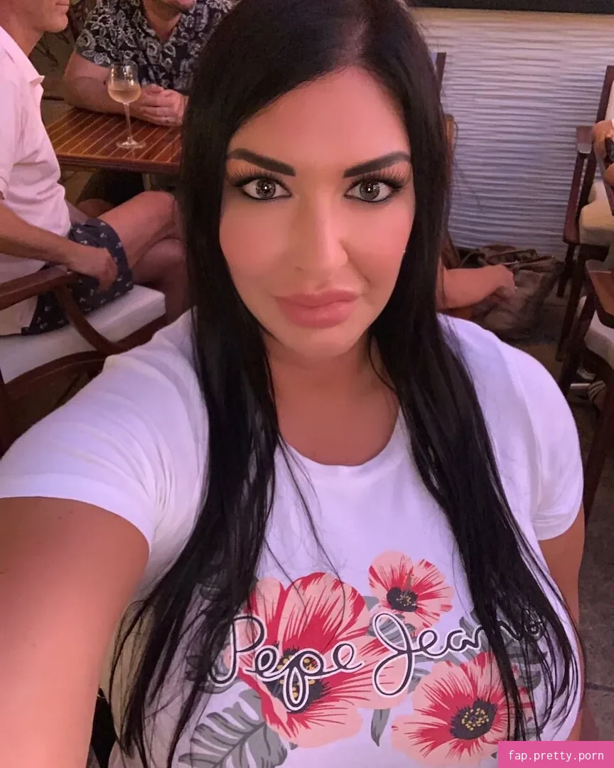 elisabetta_mediterraneagirl - Photo #10