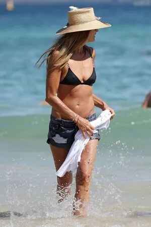 Elle Macpherson