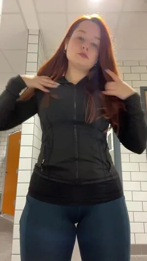 Elle Mae