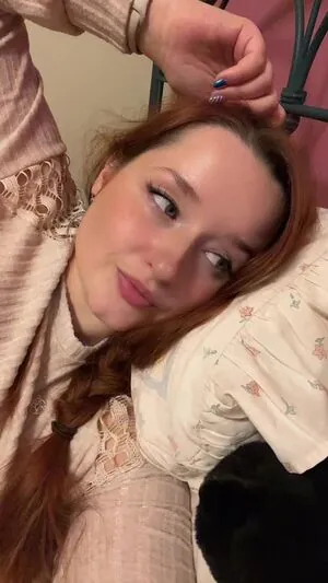 Elle Mae