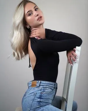 emelyhoermedinger
