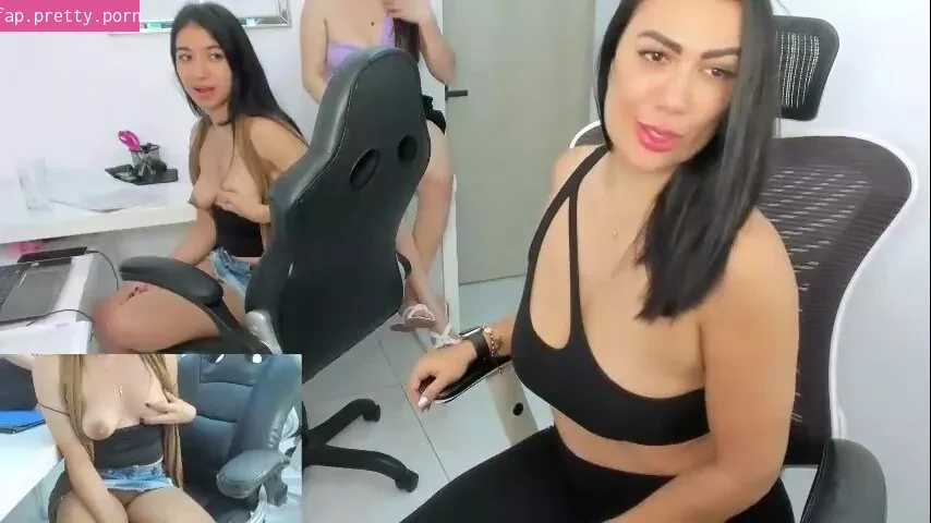 Emilybrowm - Photo #17