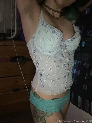 emowaifu162