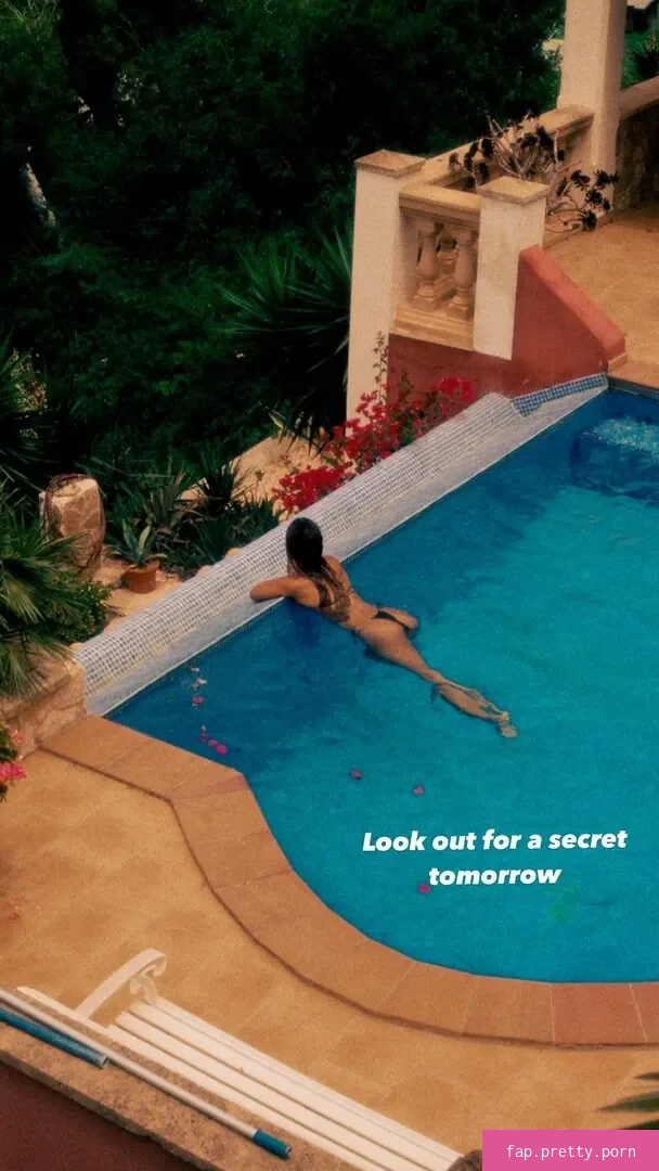 Eva Marisol Gutowski - Photo #22