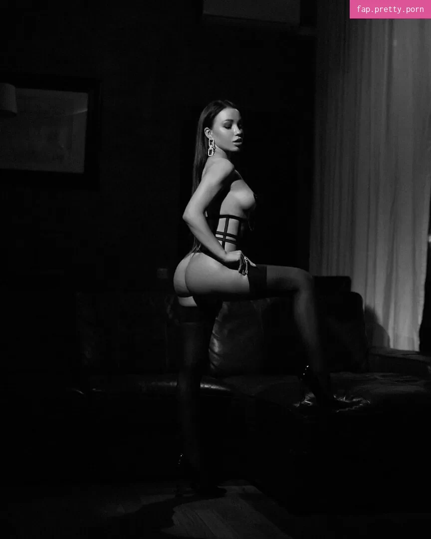 Eleonora Nedova - Photo #12