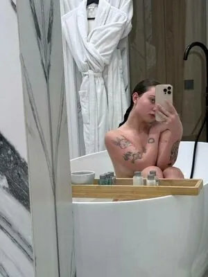 Enina24