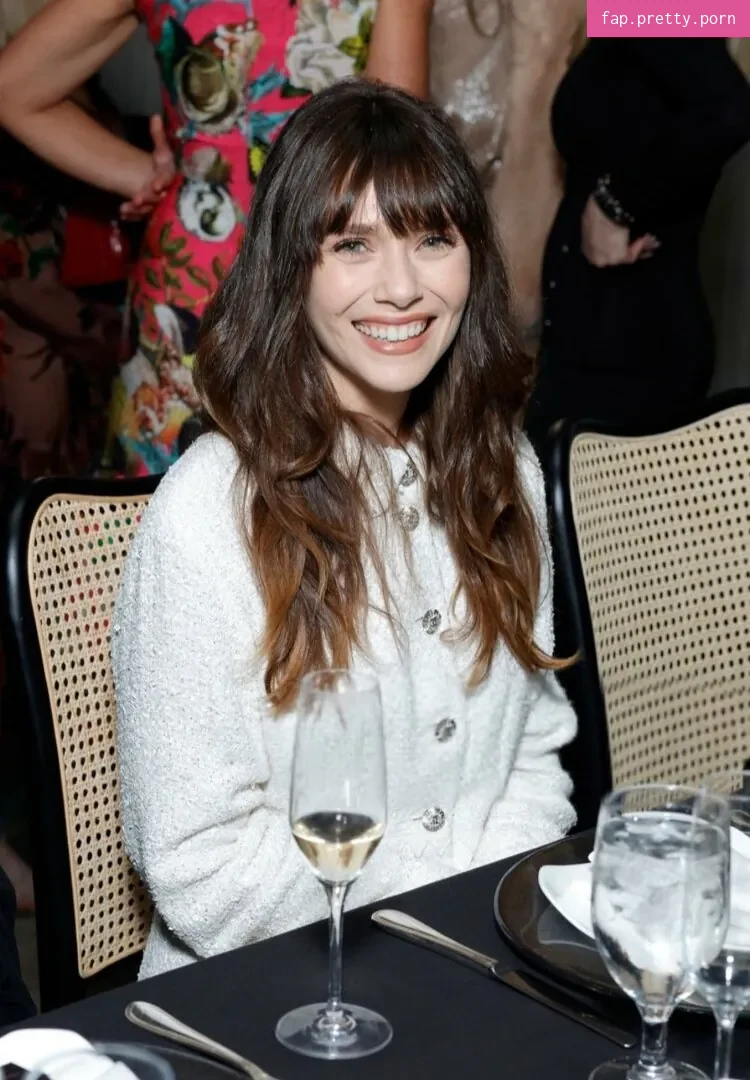 Elizabeth Olsen - Photo #95