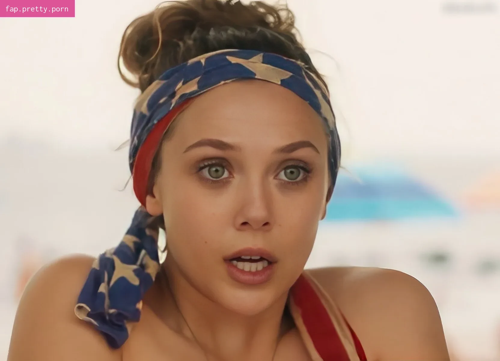 Elizabeth Olsen - Photo #14