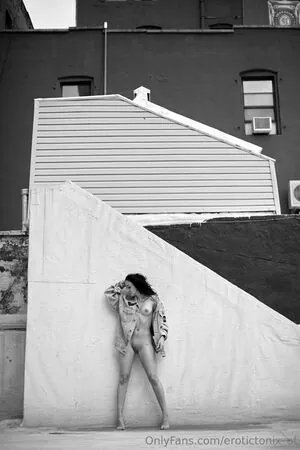 erotictonix_of