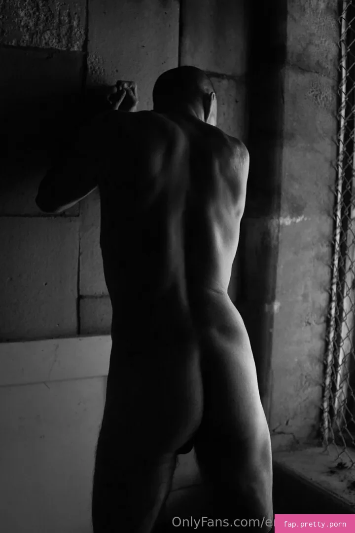 erotictonix_of - Photo #50