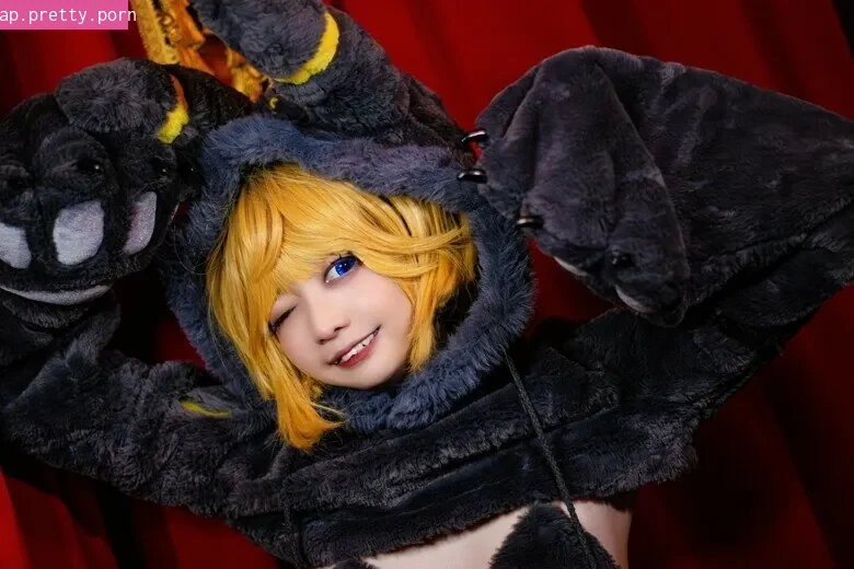 Evil Overlord Gabo - Photo #01