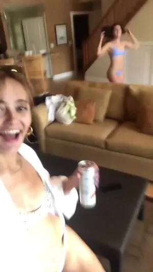 Ella Purnell