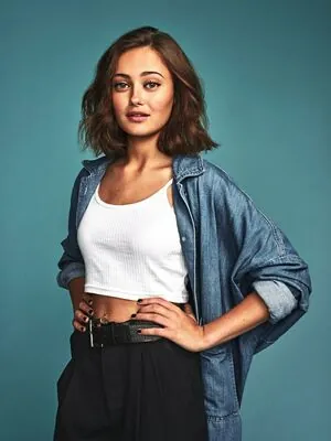 Ella Purnell