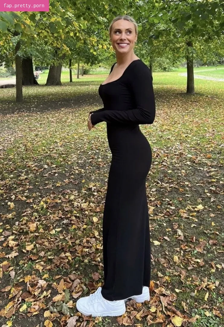 Emma Paton - Photo #22