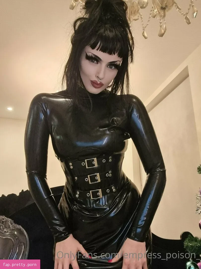 Empress Poison - Photo #29