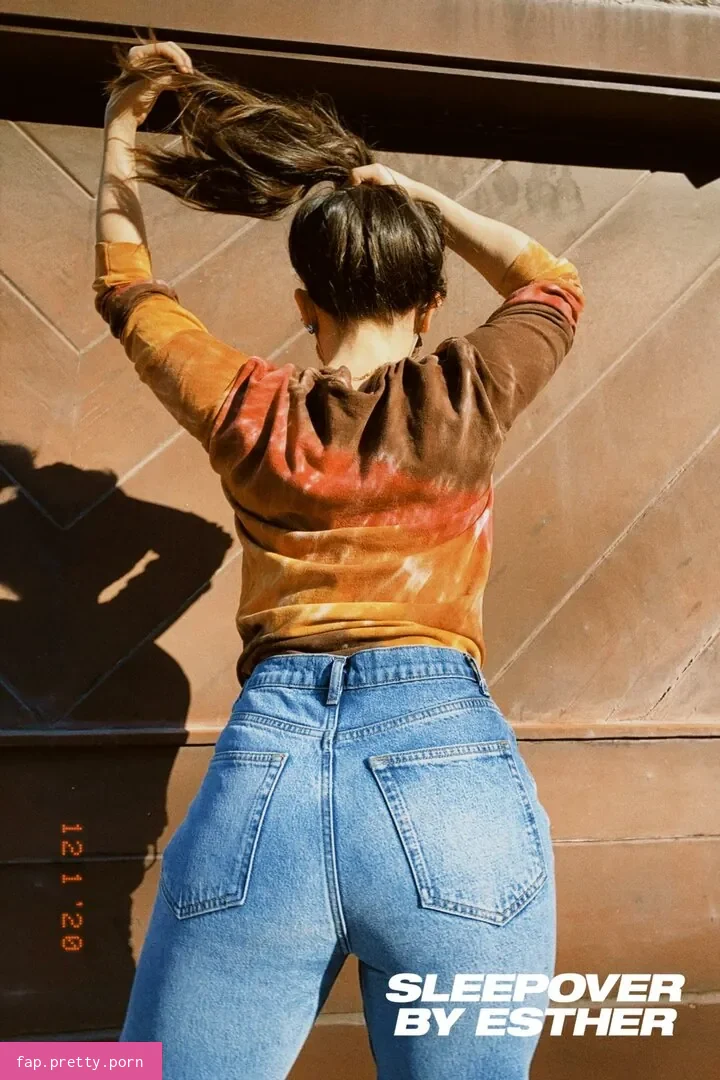 Esther Povitsky - Photo #76