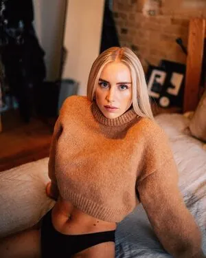 Ela Rausch , Raphaela