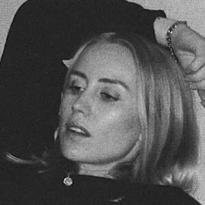 Ela Rausch , Raphaela