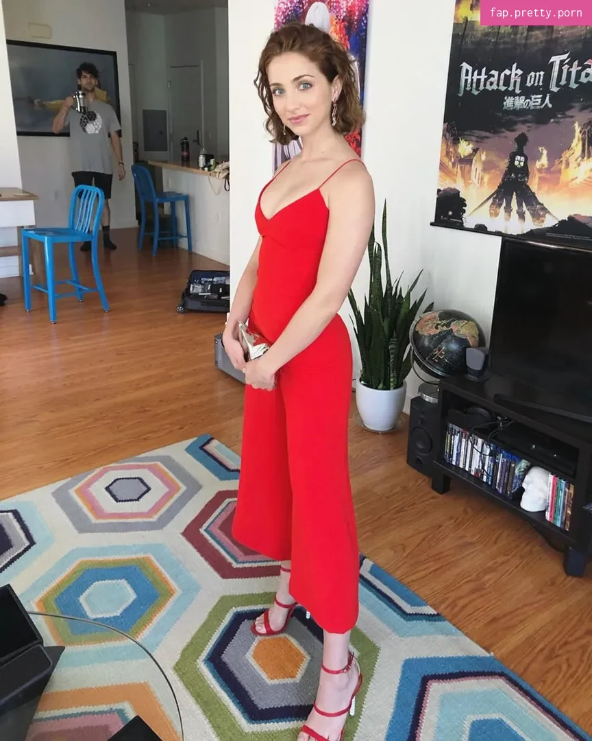 Emily Rudd - Photo #50