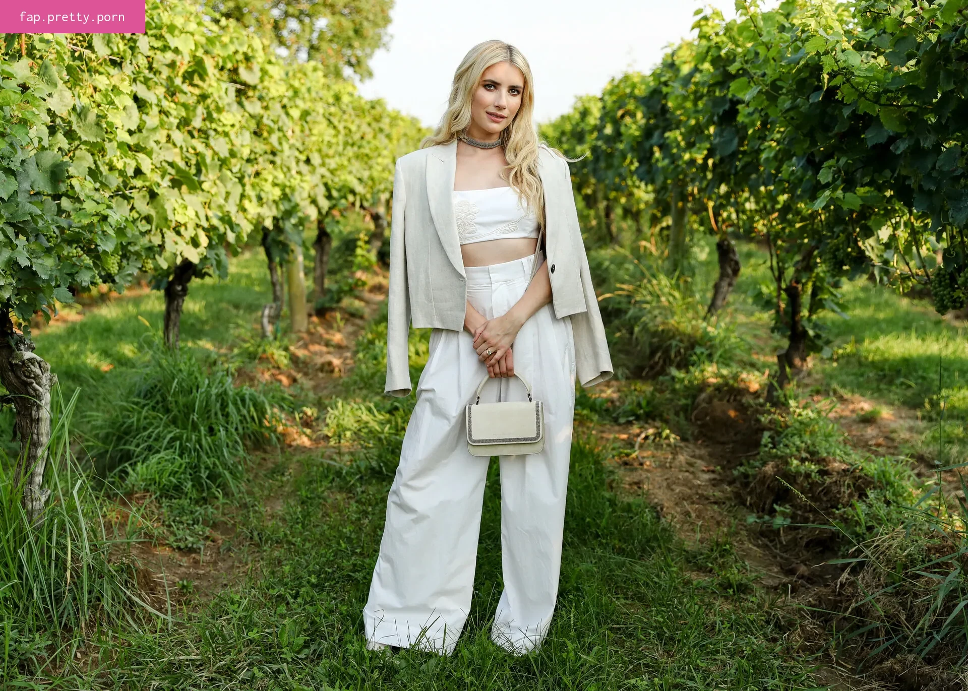 Emma Roberts - Photo #23