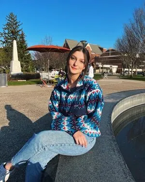 Efiyenia Stavropoulos