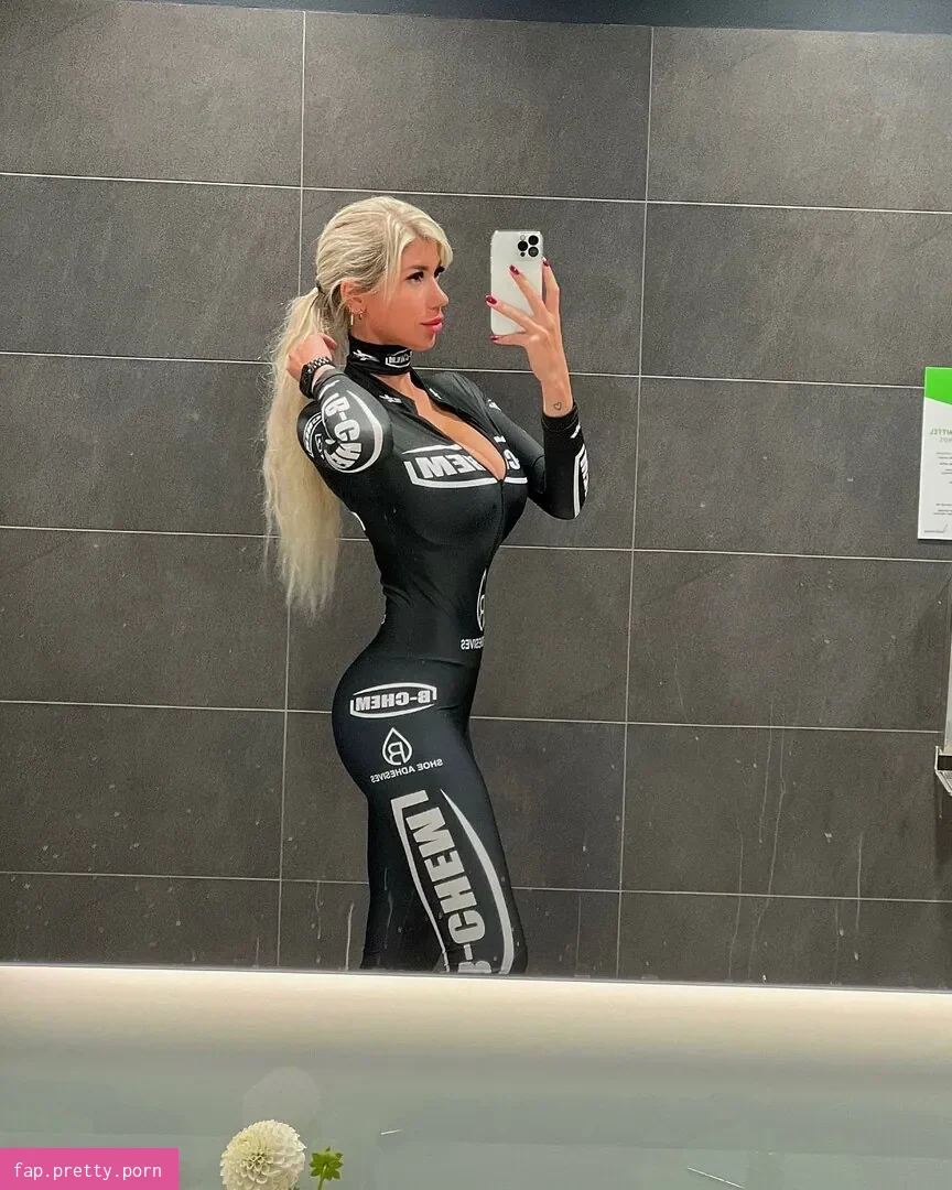 Elena Sottana - Photo #08
