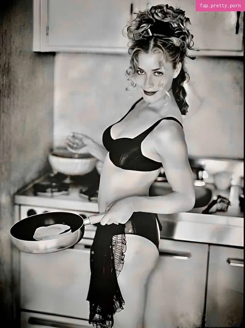 Elisabeth Shue - Photo #39