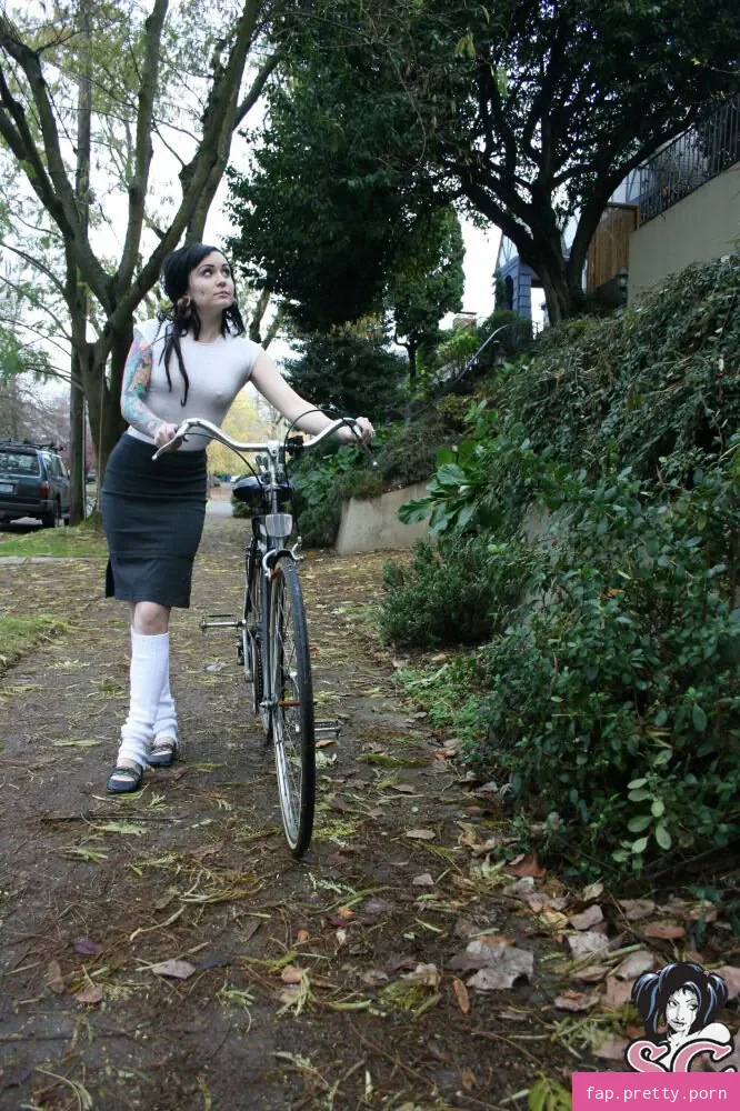 Elle Stranger - Photo #39