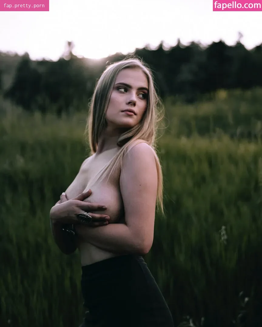 Emma Skau - Photo #44