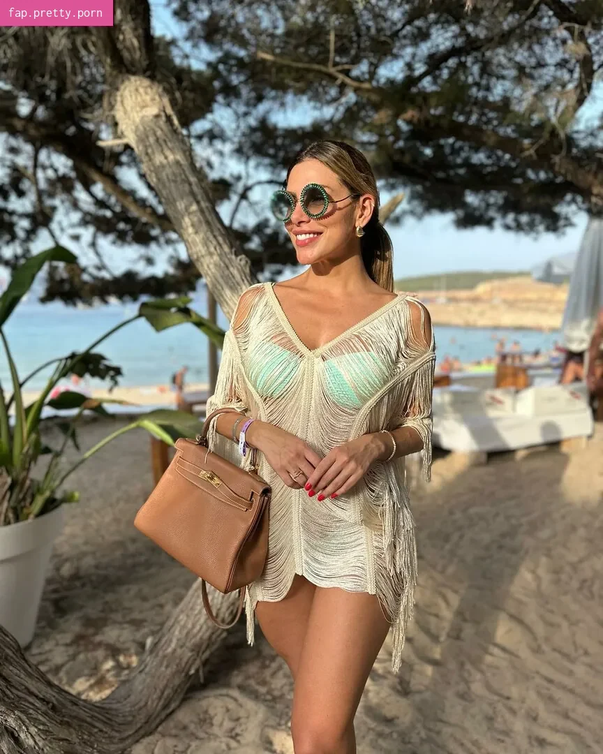 Erika Schneider - Photo #95
