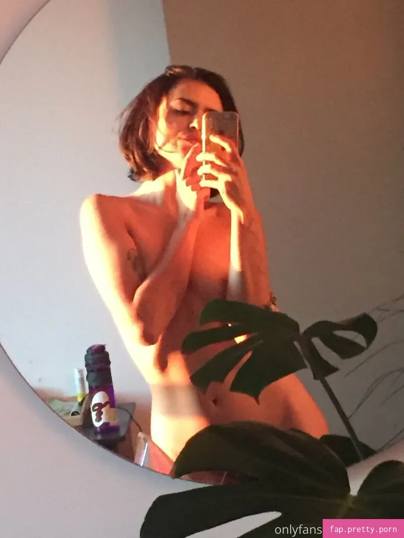 escobutt - Photo #01