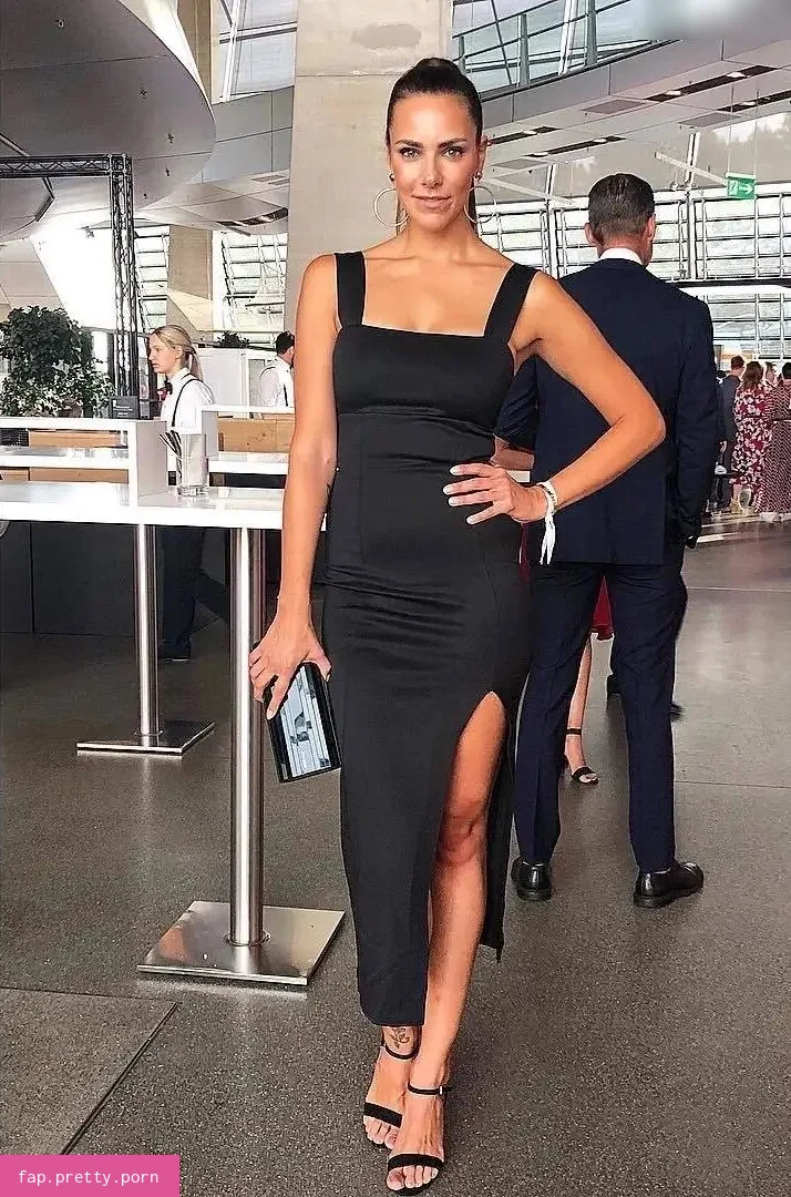 Esther Sedlaczek - Photo #69