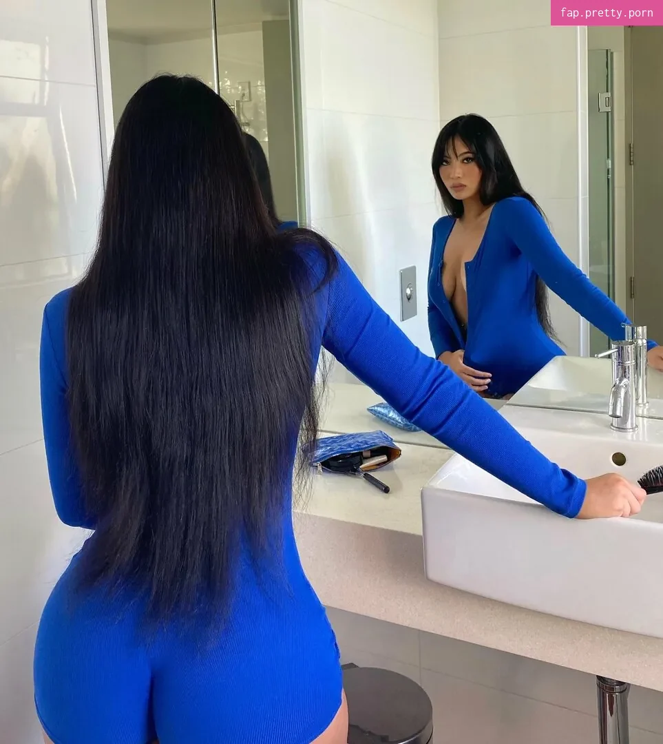 _estherng - Photo #18