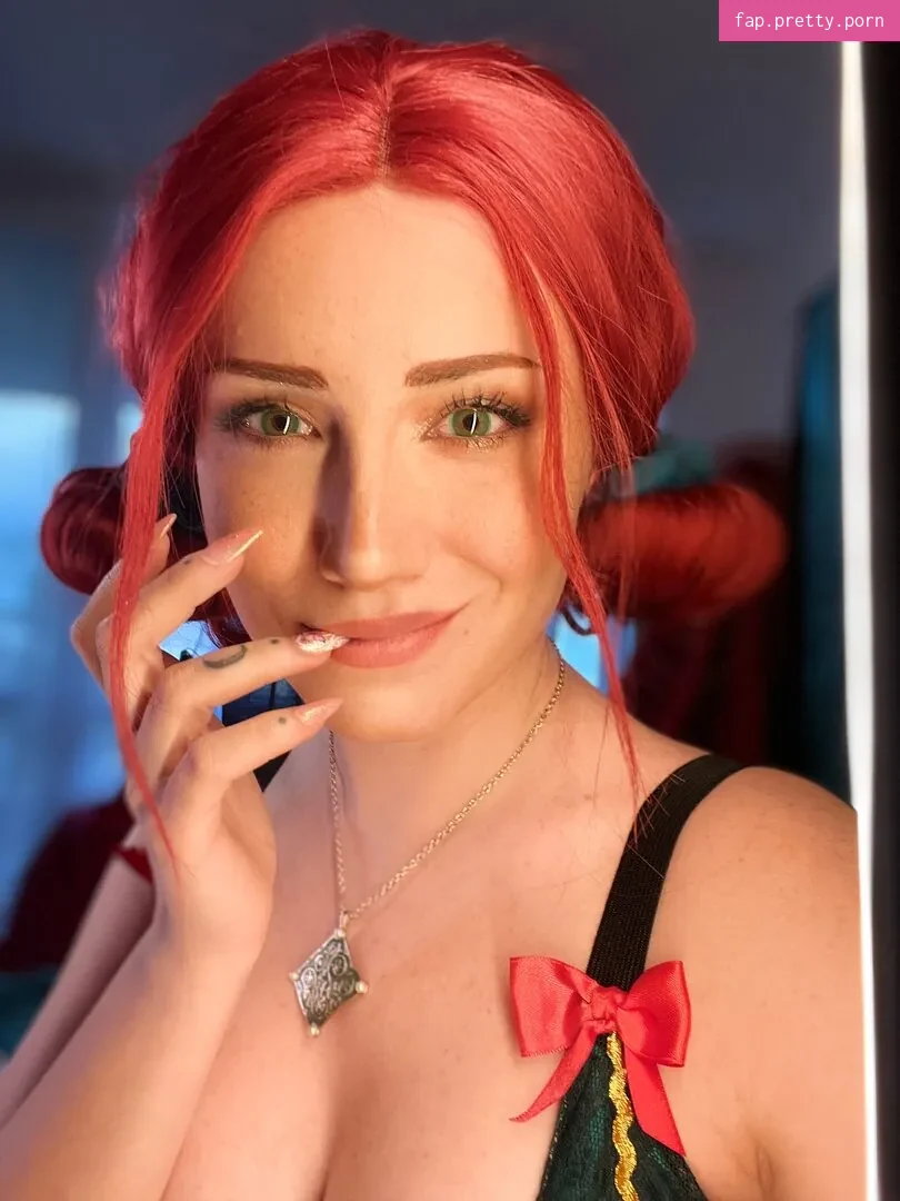 Ezy Summers Cosplay - Photo #17