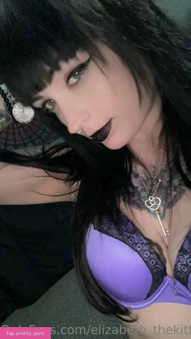 elizabeth_thekitten - Photo #17