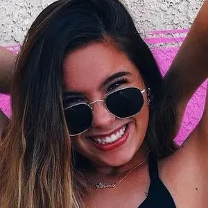 Emma Topps