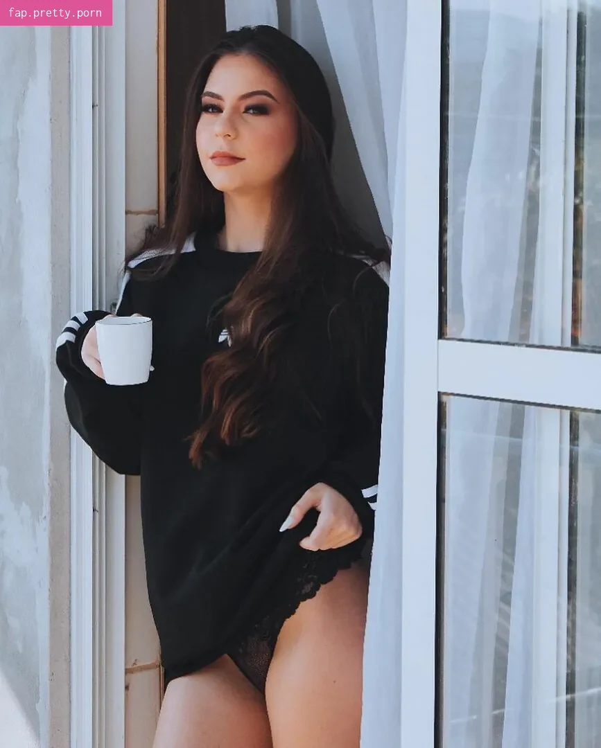 Erika Ventura - Photo #20